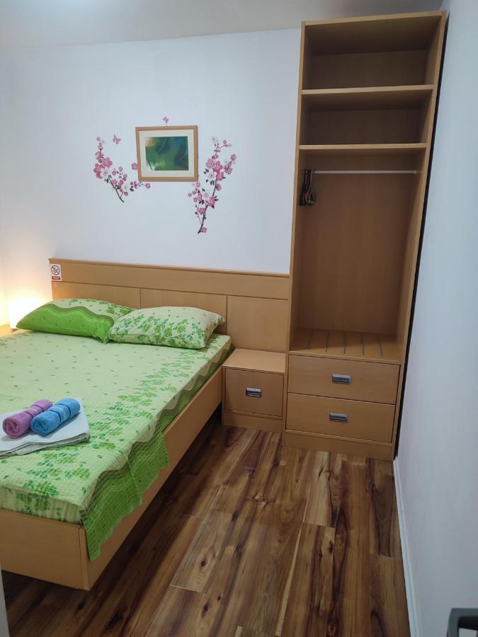 Apartment Valeria Lopar Exteriér fotografie