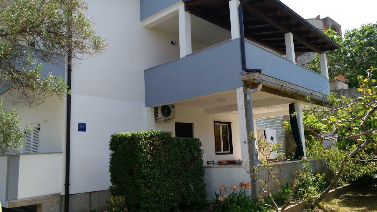Apartment Valeria Lopar Exteriér fotografie